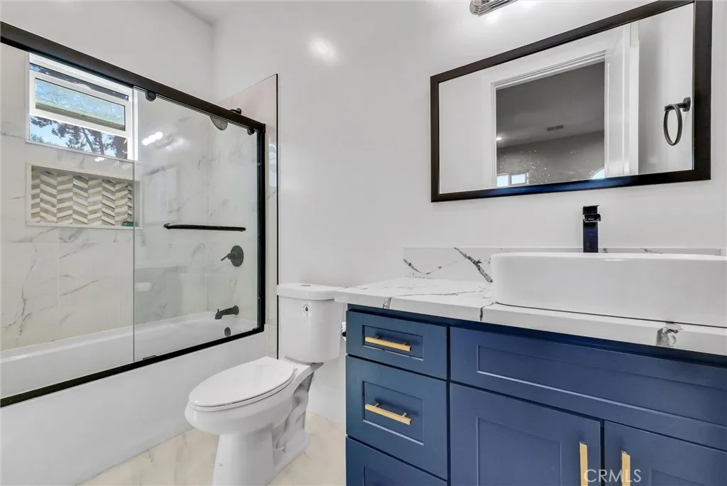 451 Avenida Esplendor, Walnut, California 91789 home-pic-35